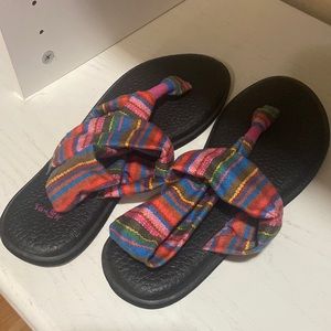 Sanuk yoga sling sandal